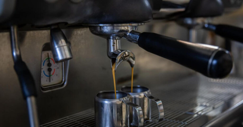 how-to-use-delonghi-espresso-machine