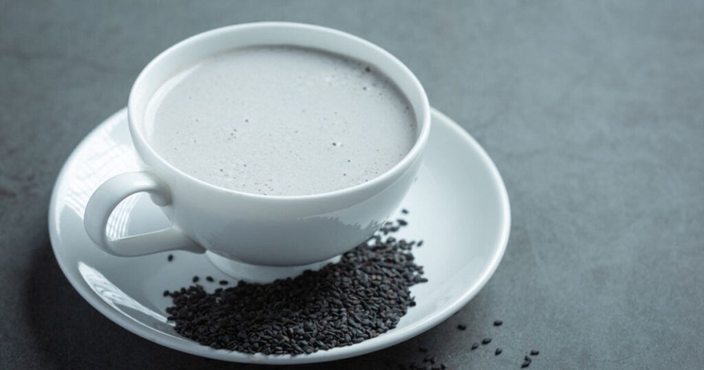 charcoal-latte